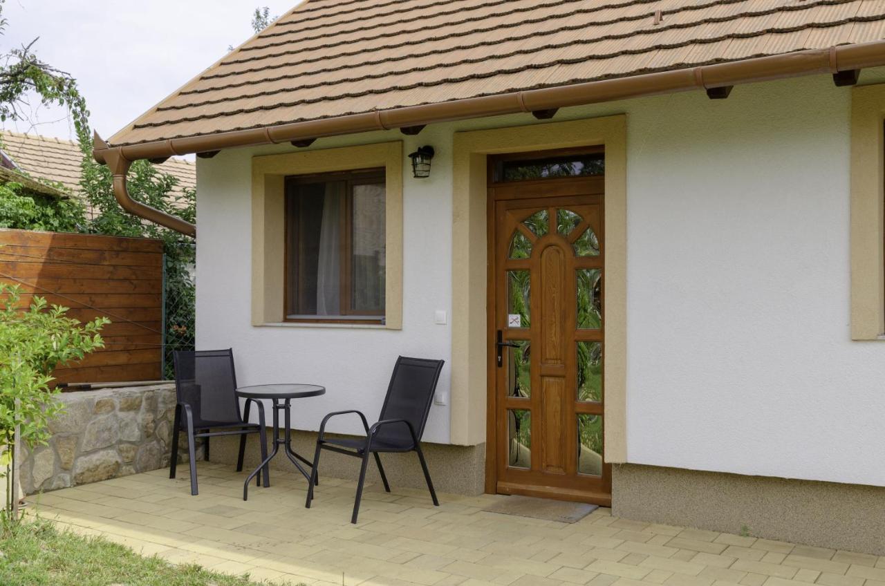 Egrelato Vendeghaz Apartment Balatonakali Luaran gambar