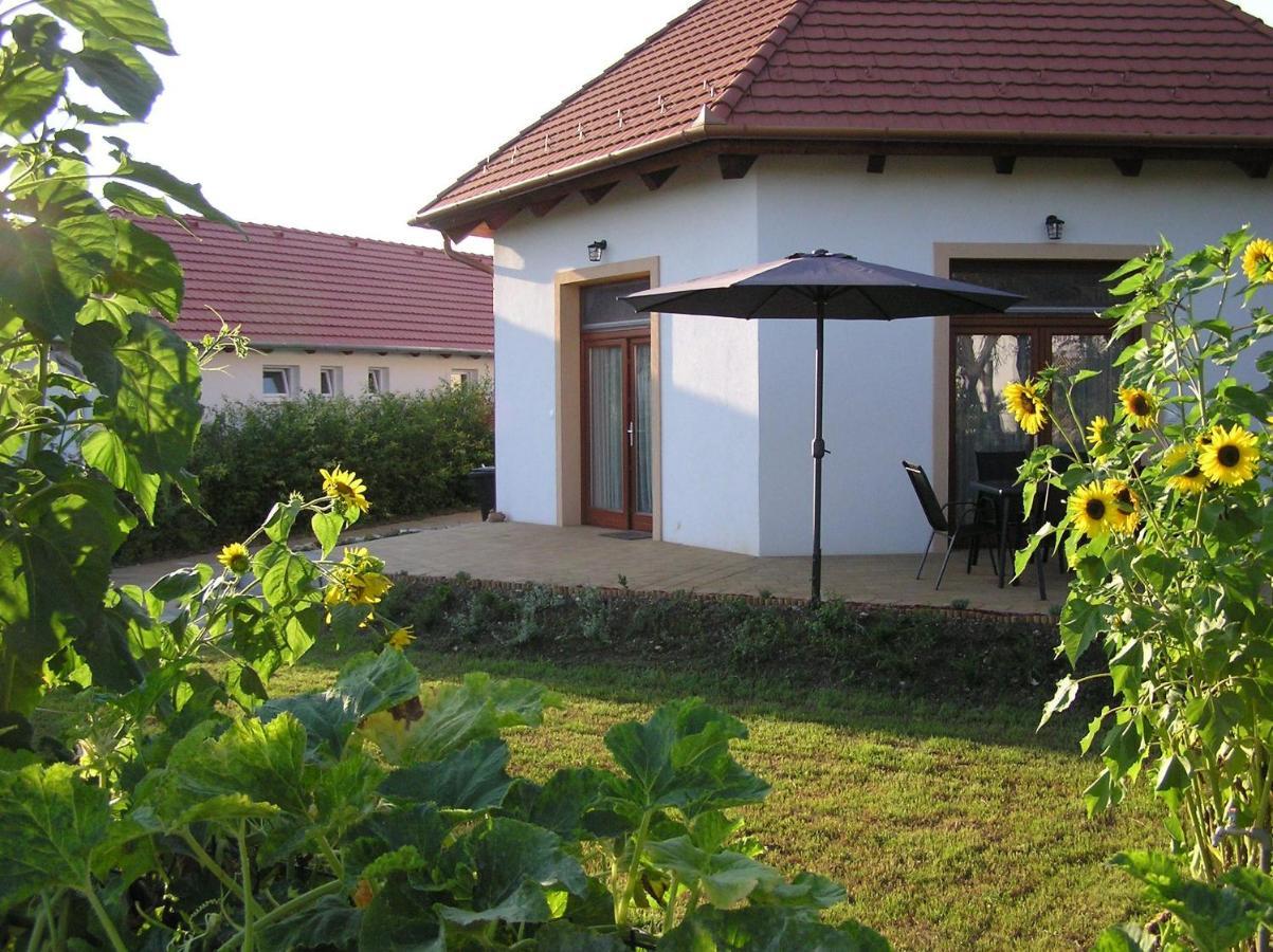 Egrelato Vendeghaz Apartment Balatonakali Luaran gambar